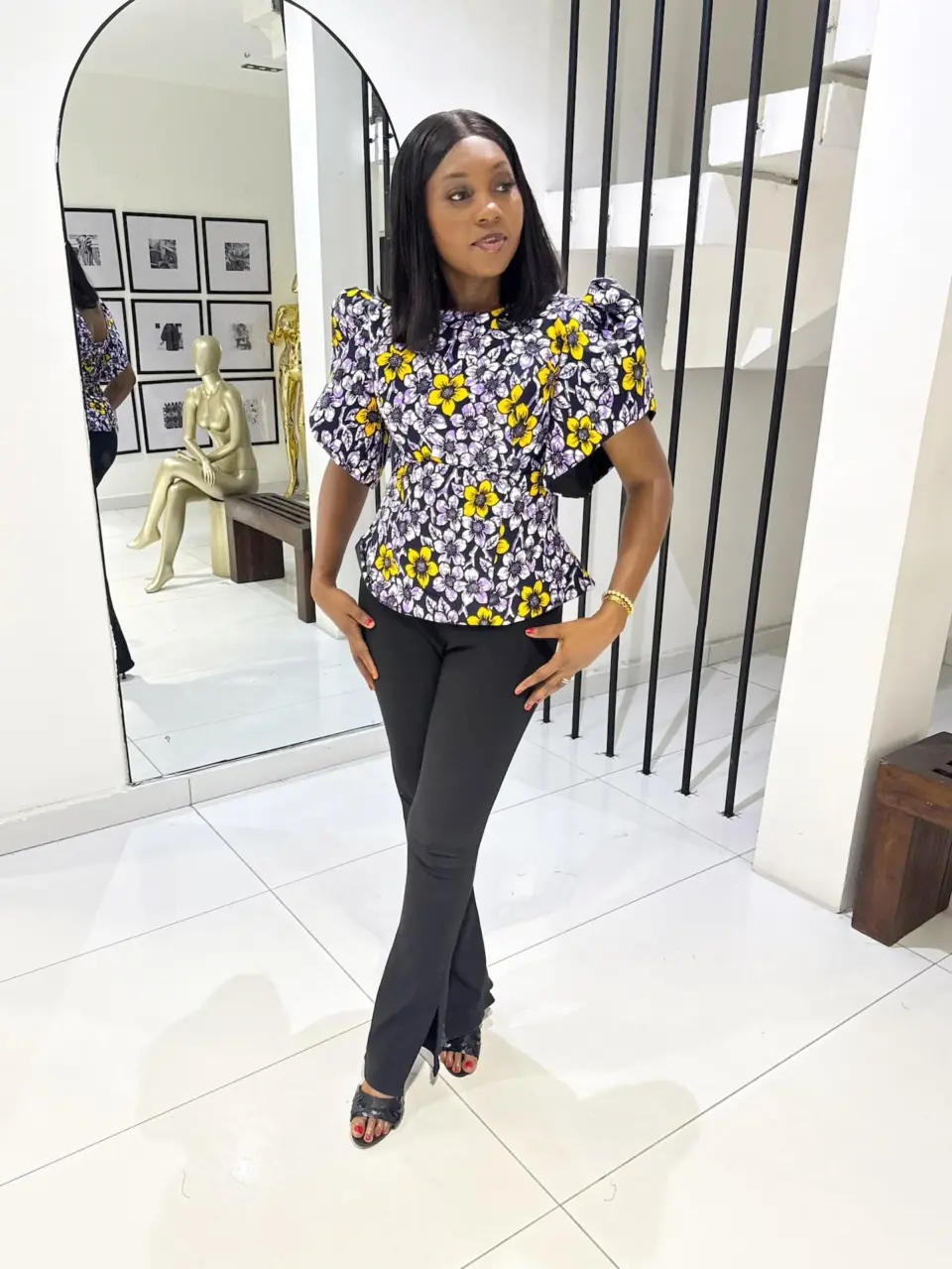 BLOUSE 201, view 2